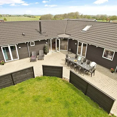 Feriehus Luxury Pool Retreat In Kegnaes *