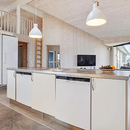 Luxury Pool Retreat In Kegnaes Høruphav